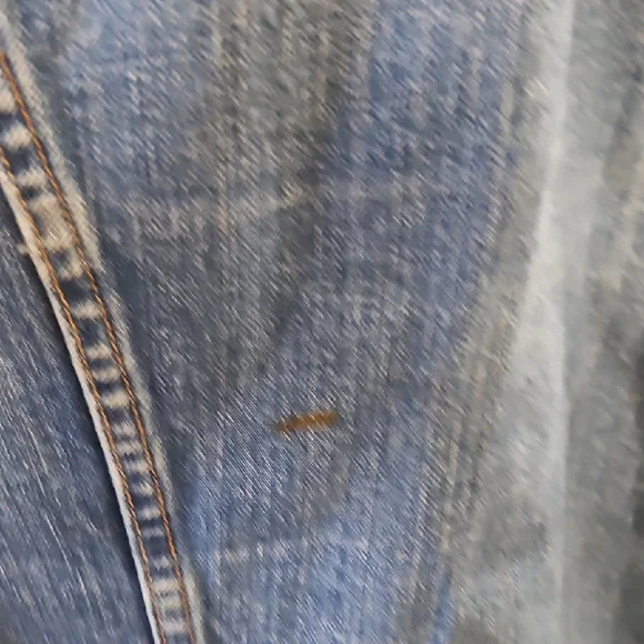 Vintage Levi’s Denim Trucker Jacket • Made in USA • 80s/90s Y2K - Picture 13 of 14